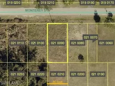 453 Monterey St, North Fort Myers, FL 33903