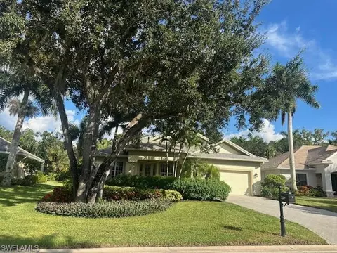 3300 Shady Bnd, Fort Myers, FL 33905