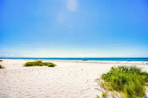 1246 Fulgur St #207, Sanibel, FL 33957