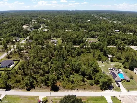 1107 Plumosa Ave, Lehigh Acres, FL 33972