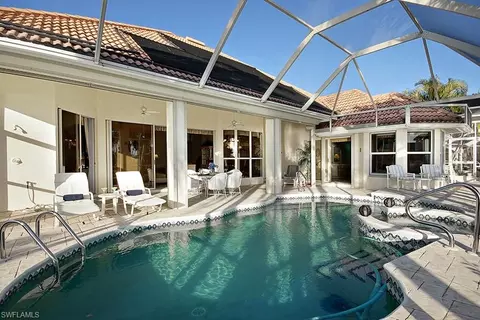 2042 Four Mile Cove Pkwy, Cape Coral, FL 33990