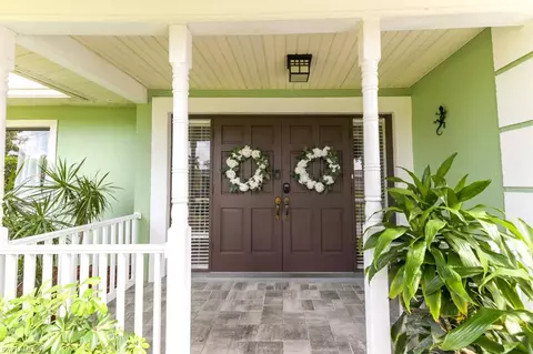 5829 Silvery Ln, Fort Myers, FL 33919