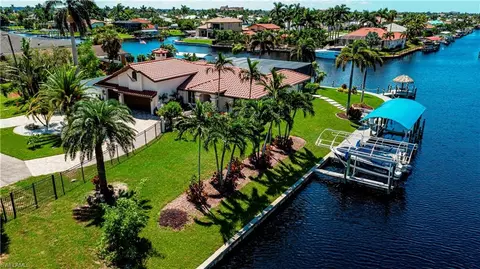 3528 SE 17th Pl, Cape Coral, FL 33904