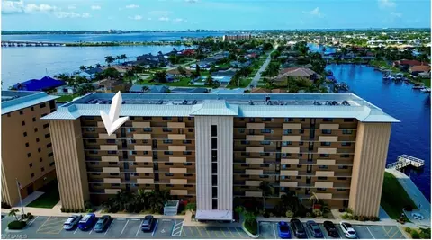 4260 SE 20th Pl #701, Cape Coral, FL 33904