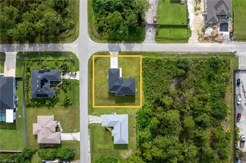 View/Area - 2101 W 9th St, Lehigh Acres, FL 33972 photo 1 of 7