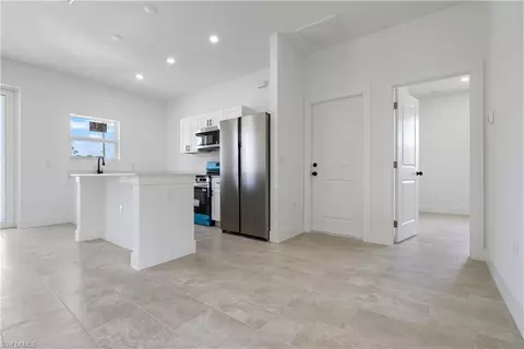 1075 Barnett St E, Lehigh Acres, FL 33974 photo 11