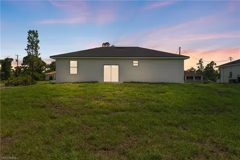 1075 Barnett St E, Lehigh Acres, FL 33974 photo 24