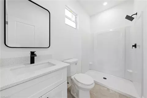 1075 Barnett St E, Lehigh Acres, FL 33974 photo 14