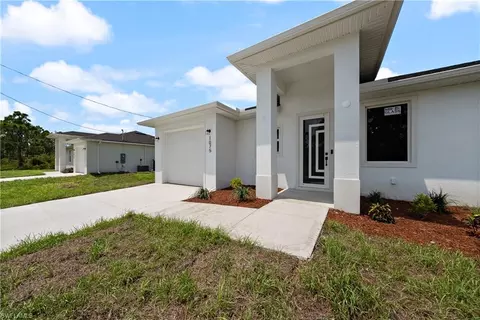 1075 Barnett St E, Lehigh Acres, FL 33974 photo 26