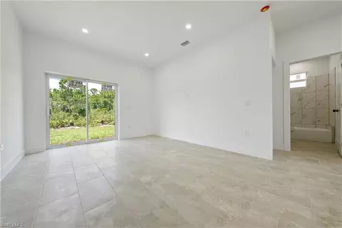 1075 Barnett St E, Lehigh Acres, FL 33974 photo 5