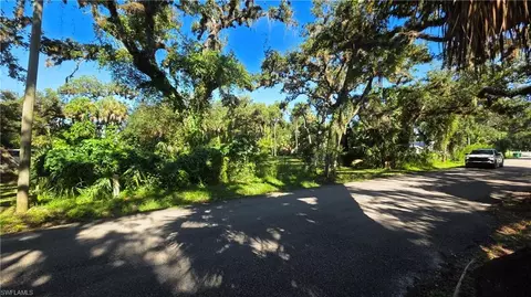 92 Clay St, Labelle, FL 33935 photo 8