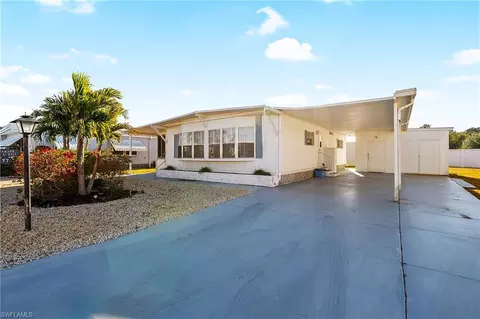 77 Snead Dr, North Fort Myers, FL 33903