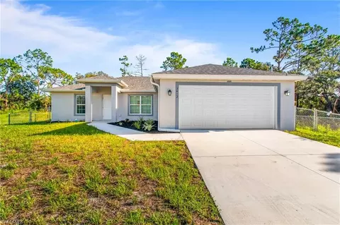 3412 42nd St SW, Lehigh Acres, FL 33976