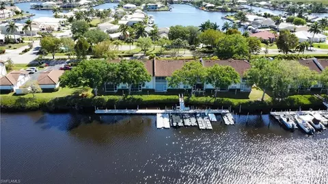 242 Newport Dr #509, Naples, FL 34114