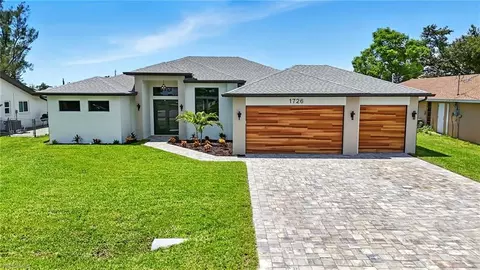 1726 SW 15th Ave, Cape Coral, FL 33991