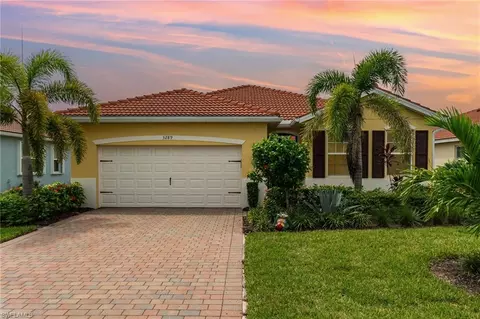 3289 Apple Blossom Dr S, Alva, FL 33920