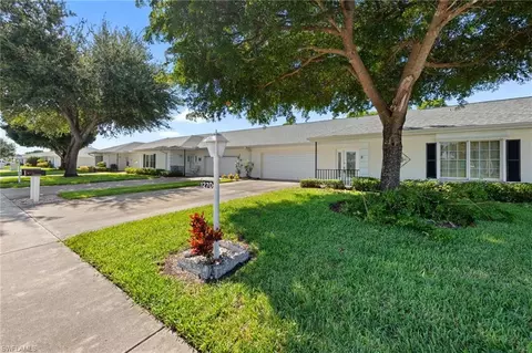 1270 Medinah Dr, Fort Myers, FL 33919
