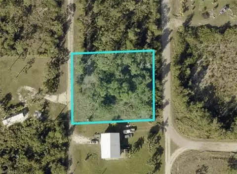 13801 Lockhart Ln, Bokeelia, FL 33922