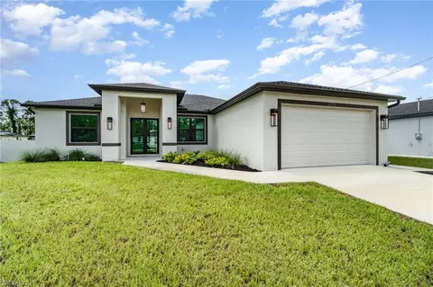 3715 4th St SW, Lehigh Acres, FL 33976