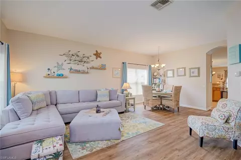 9005 Falcon Pointe Loop, Fort Myers, FL 33912