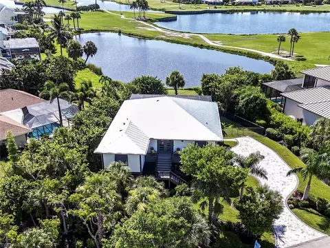 9056 Mockingbird Dr, Sanibel, FL 33957