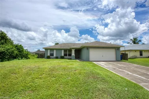 3405 33rd St SW, Lehigh Acres, FL 33976