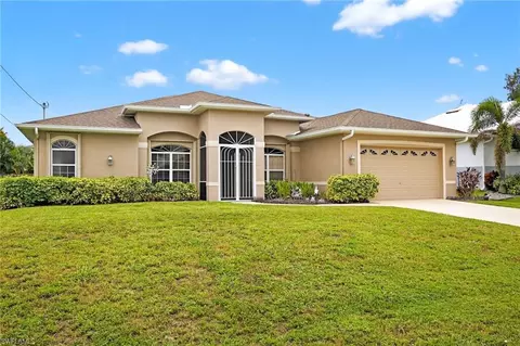 3602 SW 2nd Ln, Cape Coral, FL 33991