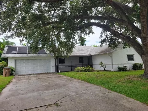 1029 NE Van Loon Ln, Cape Coral, FL 33909
