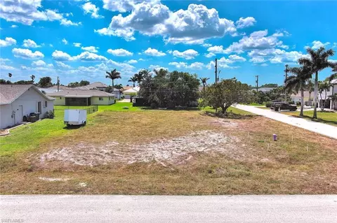 1802 SE 20th Ln, Cape Coral, FL 33990
