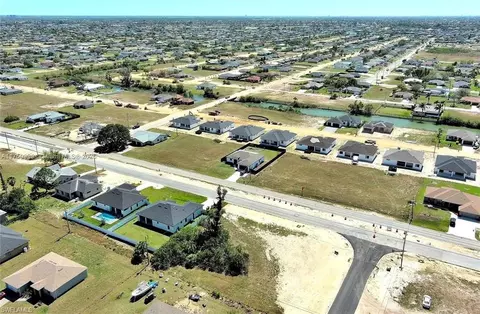 339 Diplomat Pkwy E, Cape Coral, FL 33909