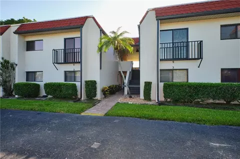 4728 Orange Grove Blvd #3, North Fort Myers, FL 33903
