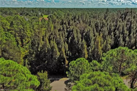 1412 Pine Ave, Lehigh Acres, FL 33972