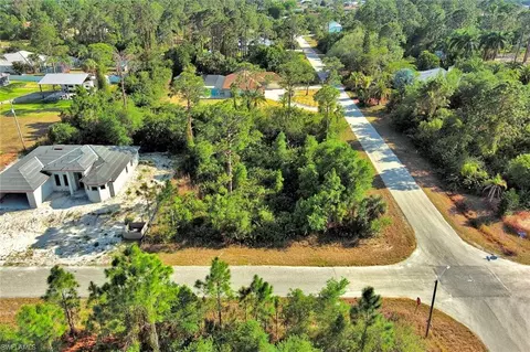 2500 E 9th St, Lehigh Acres, FL 33936 photo 11
