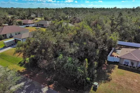 Sargon Ave, North Port, FL 34287