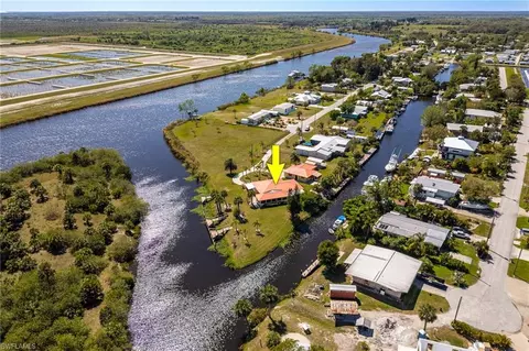 View/Area - 1107 E Anchor Ln, Moore Haven, FL 33471 photo 4 of 7