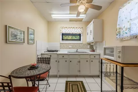 Kitchen - 1107 E Anchor Ln, Moore Haven, FL 33471 photo 1 of 2