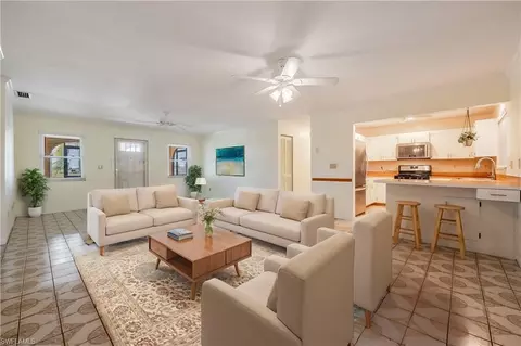 Living - 1107 E Anchor Ln, Moore Haven, FL 33471 photo 1 of 1
