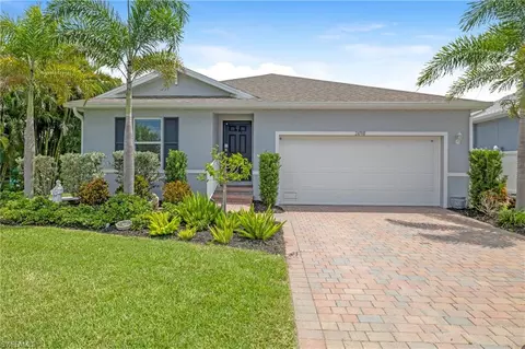24748 Rio Villa Lakes Cir, Punta Gorda, FL 33950