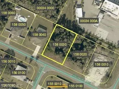 104 Zobora Cir, Fort Myers, FL 33913