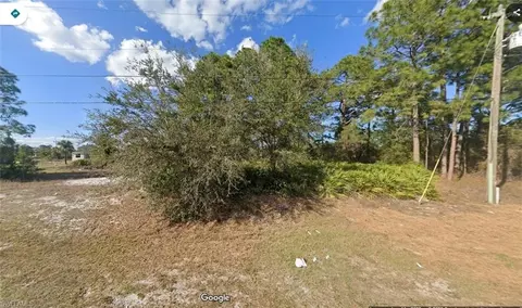 3802 9th St SW, Lehigh Acres, FL 33976