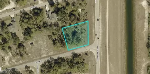 2500 Alice Pl, Lehigh Acres, FL 33971
