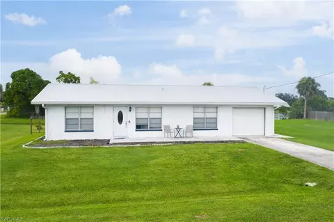 2673 Montego Dr, Fort Myers, FL 33905