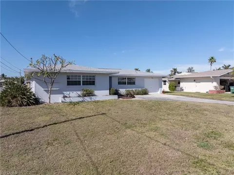 Exterior - 3102 SE 18th Ave, Cape Coral, FL 33904 photo 1 of 8
