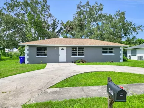 4817 Zana Dr, Fort Myers, FL 33905