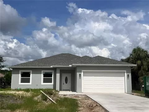 6021 Lindbrook Ave, Fort Myers, FL 33905