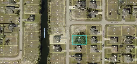 421 NW 18th Pl, Cape Coral, FL 33993