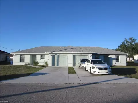 45444546 28th St SW, Lehigh Acres, FL 33973