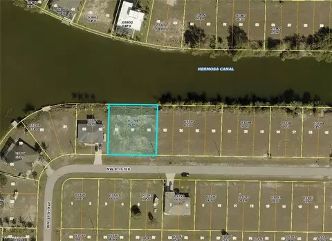 1721 NW 8th Ter, Cape Coral, FL 33993