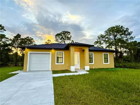 1717 Williams Ave, Lehigh Acres, FL 33972