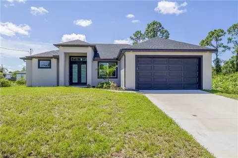 3217 63rd St W, Lehigh Acres, FL 33971